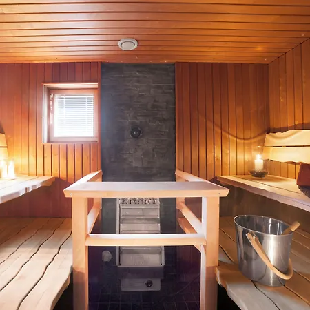 Vuokatin Aateli Tsaari Villa *