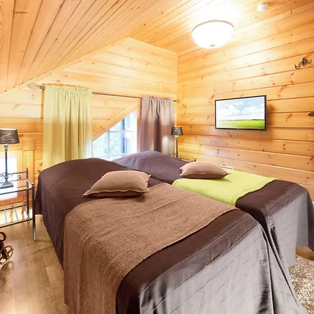 Vuokatin Aateli Tsaari Villa *