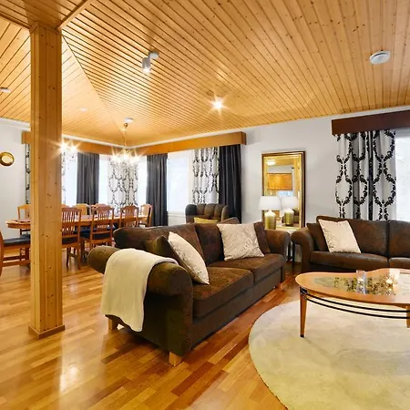 Villa Vuokatin Aateli Tsaari *